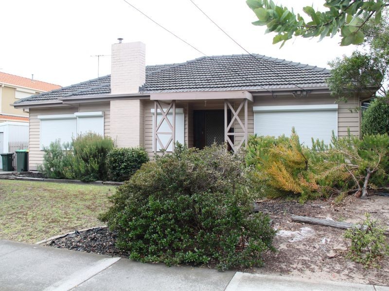 71 Railway Street North, Altona VIC 3018
