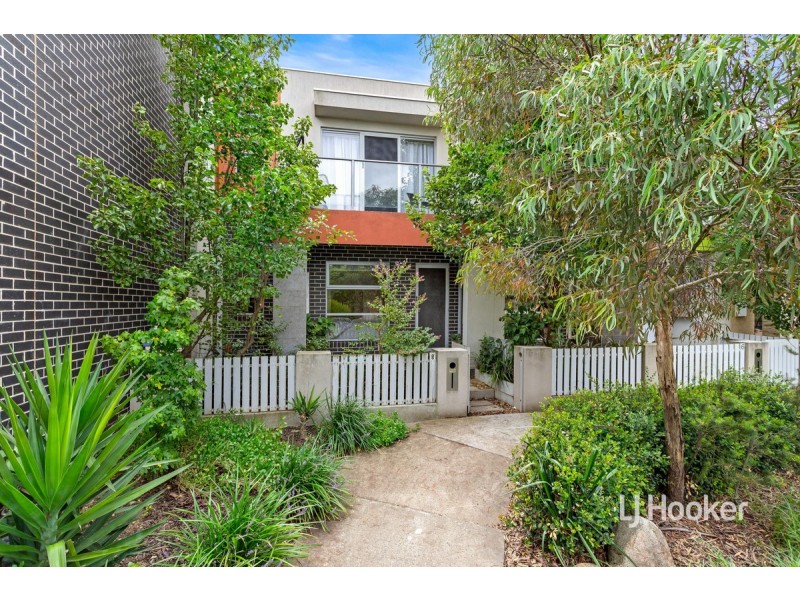 8 Hamlet Street, Werribee VIC 3030