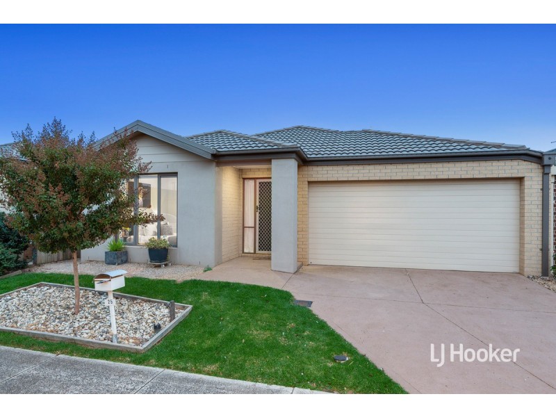 25 Morgan Crescent, Werribee VIC 3030
