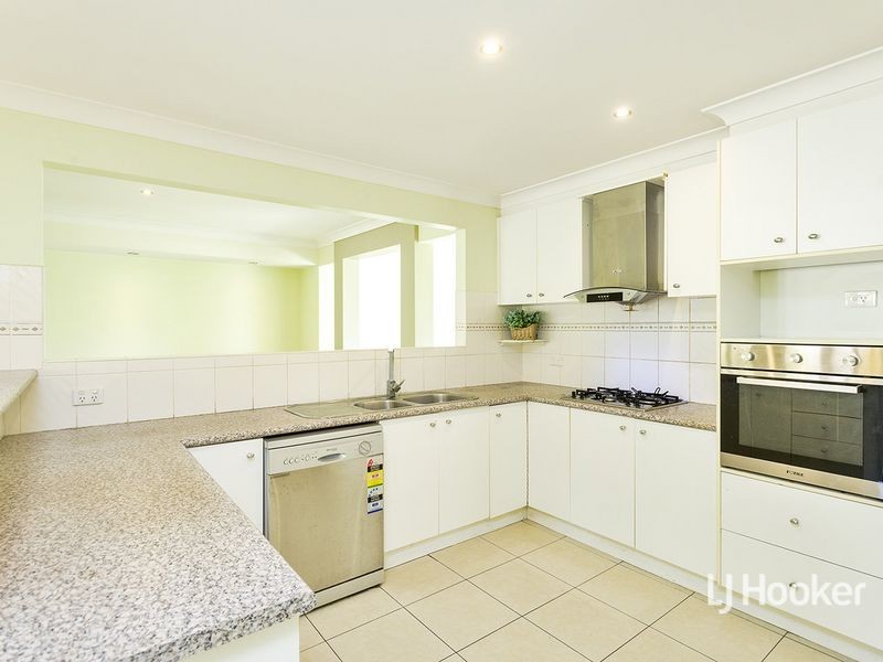 22 Paola Circuit, Point Cook VIC 3030
