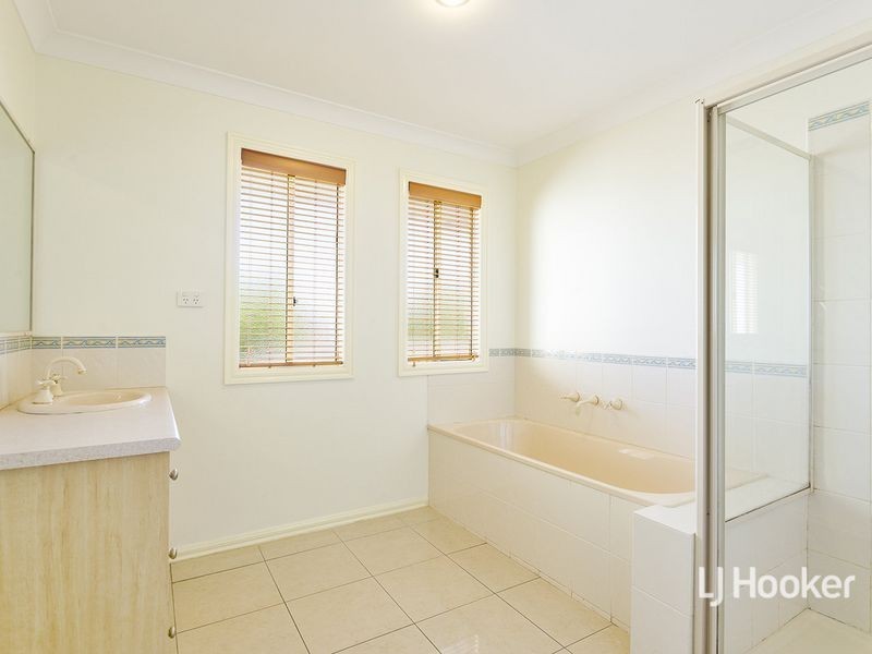 22 Paola Circuit, Point Cook VIC 3030