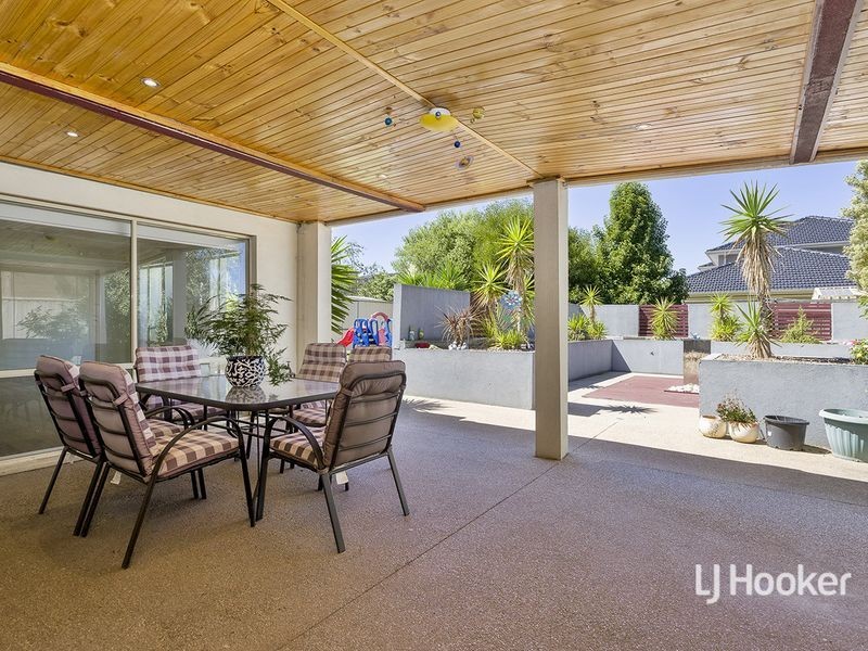 22 Paola Circuit, Point Cook VIC 3030