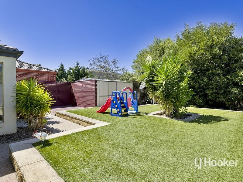 22 Paola Circuit, Point Cook VIC 3030