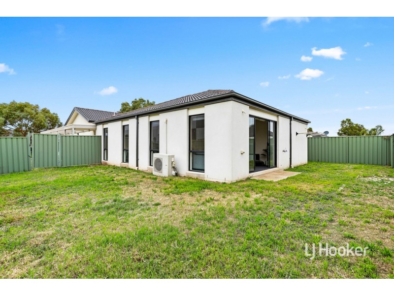 10 Rathgar Mews, Wyndham Vale VIC 3024