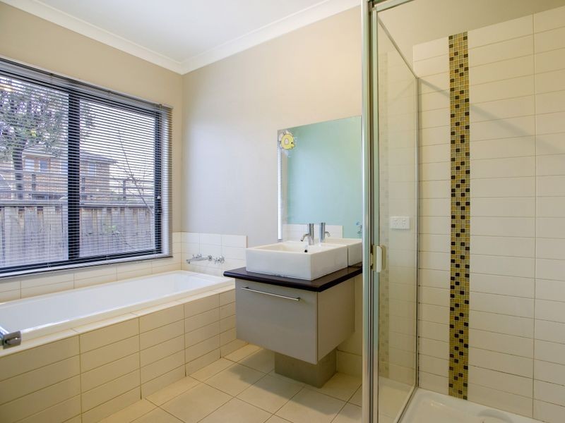 76 Urban Drive, Williams Landing VIC 3027