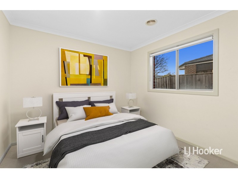 1 Warren Place, Truganina VIC 3029