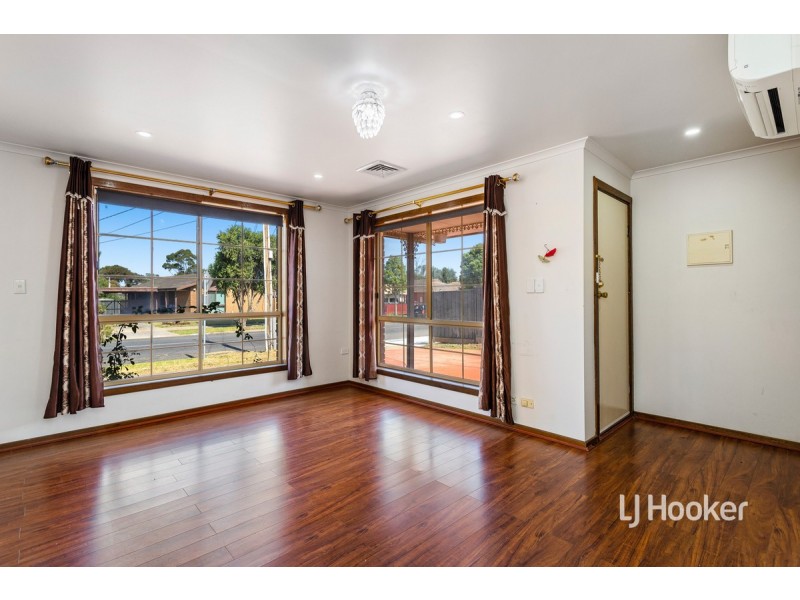 16 Pannam Drive, Hoppers Crossing VIC 3029