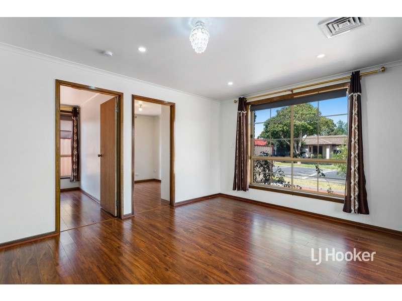 16 Pannam Drive, Hoppers Crossing VIC 3029