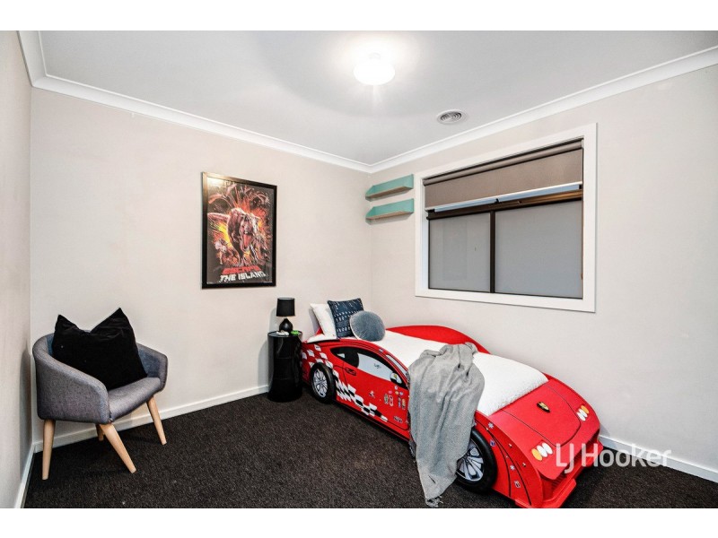 9 Treeleaf Avenue, Point Cook VIC 3030