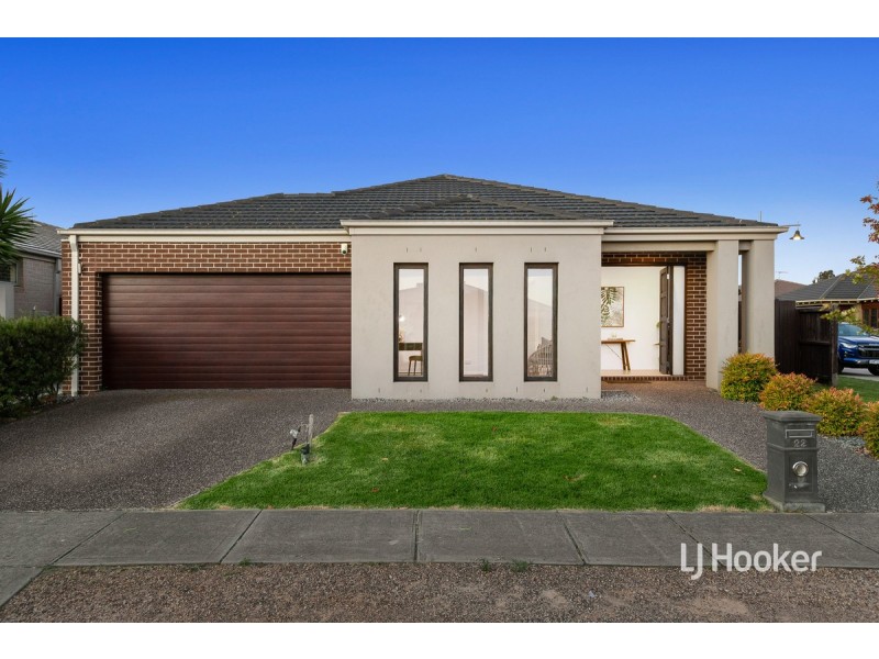 22 Tanoa Crescent, Point Cook VIC 3030