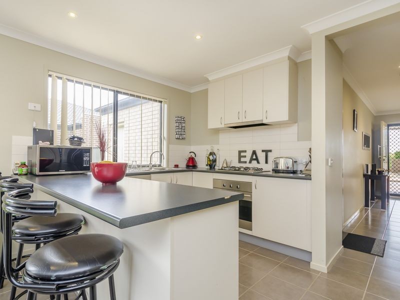 23 Fairbridge Road, Point Cook VIC 3030