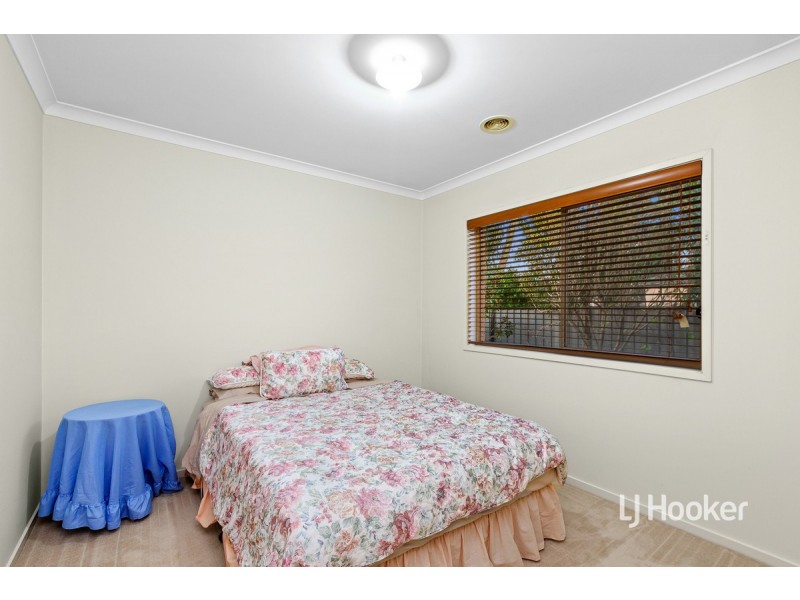 3 Opperman Place, Point Cook VIC 3030