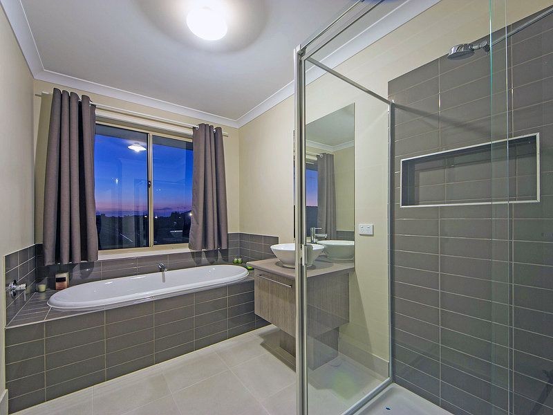 2 Corymbia Court, Truganina VIC 3029