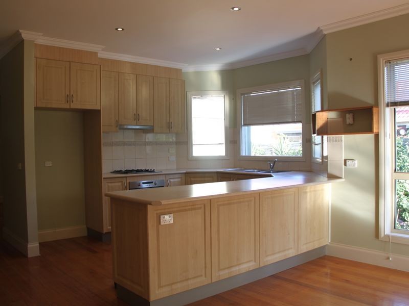21 Creswick Drive, Point Cook VIC 3030