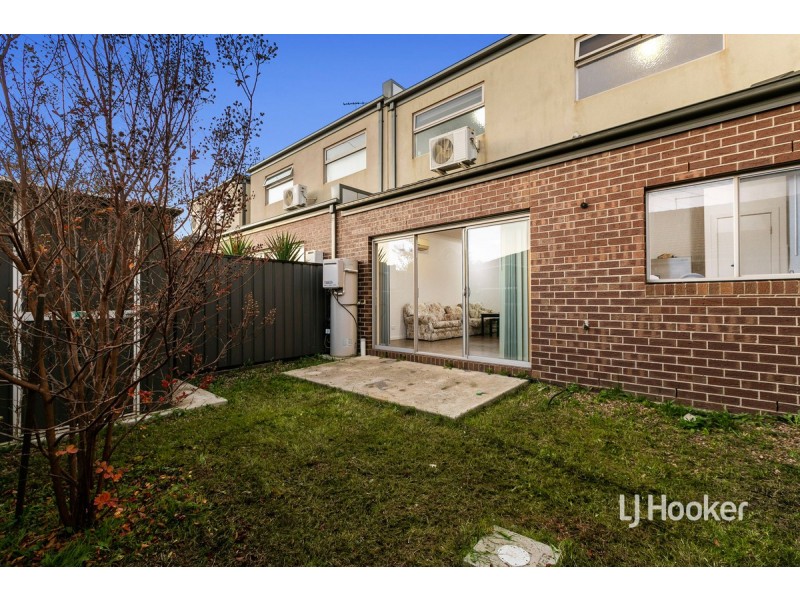 28 Tableland Road, Tarneit VIC 3029