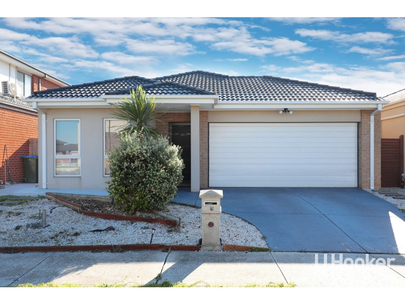 9 Neighbourhood Grove, Point Cook VIC 3030