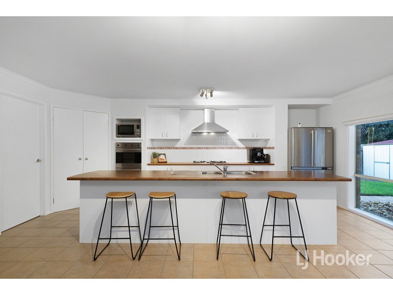 38 Willowgreen Way, Point Cook VIC 3030