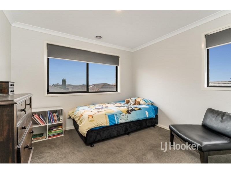 33 Edge View, Point Cook VIC 3030
