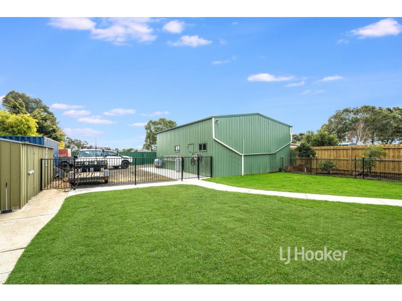 52 Westleigh Drive, Werribee VIC 3030