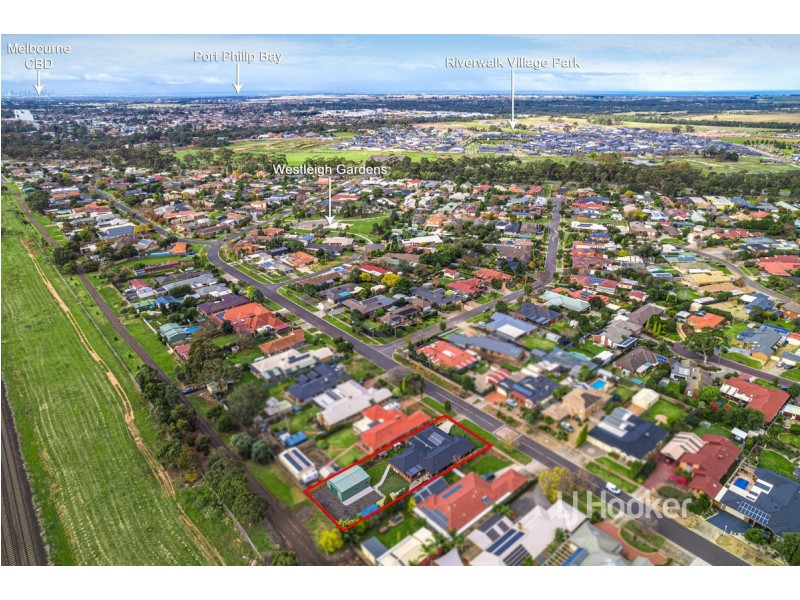 52 Westleigh Drive, Werribee VIC 3030