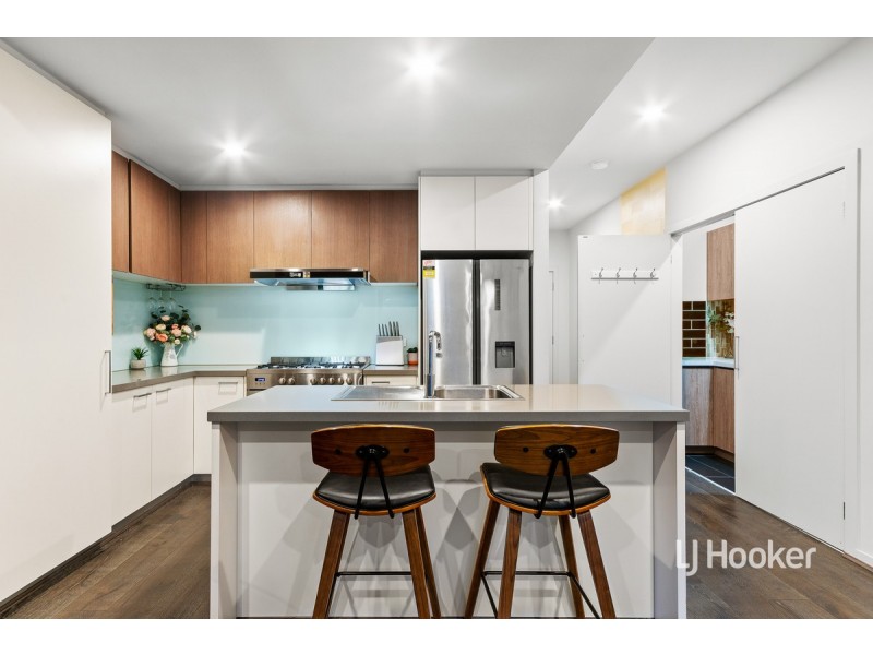 50 Umbrella Way, Point Cook VIC 3030