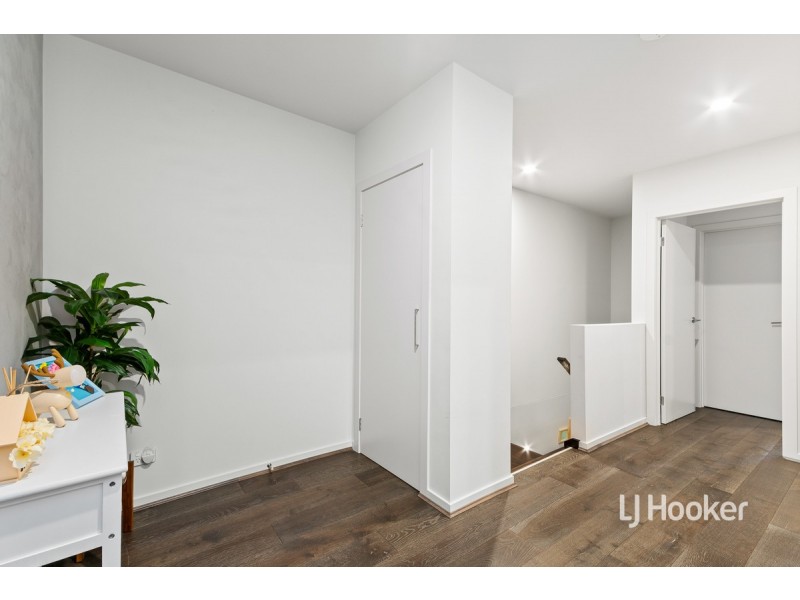 50 Umbrella Way, Point Cook VIC 3030