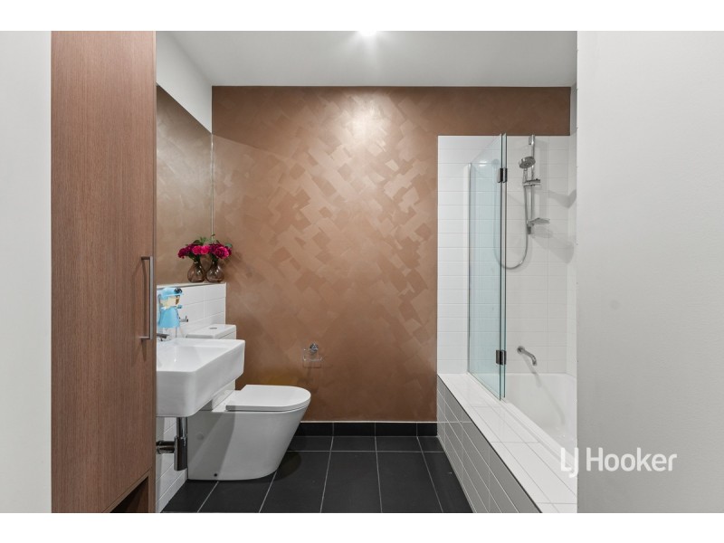 50 Umbrella Way, Point Cook VIC 3030