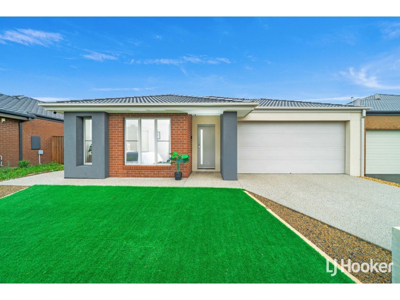 10 Firefly Road, Point Cook VIC 3030