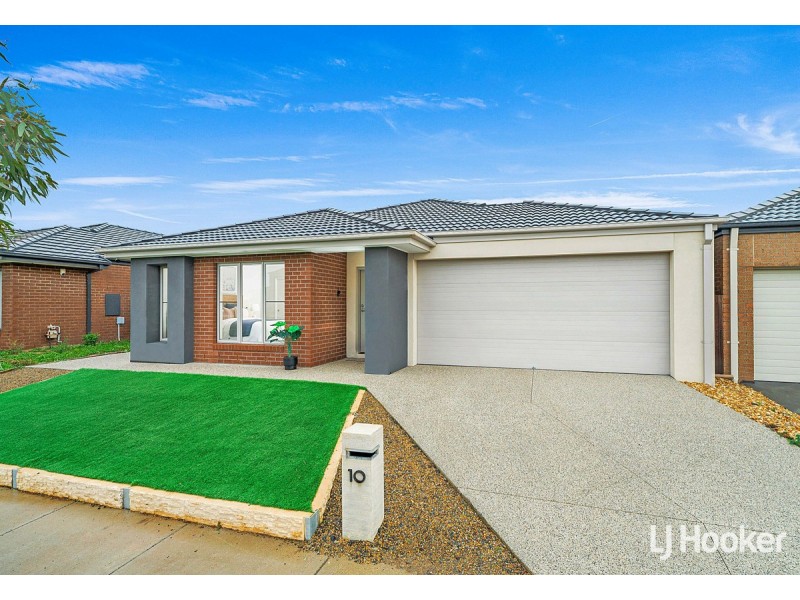 10 Firefly Road, Point Cook VIC 3030