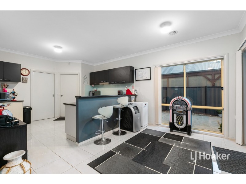 36 Miles Franklin Boulevard, Point Cook VIC 3030