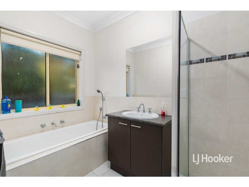 36 Miles Franklin Boulevard, Point Cook VIC 3030