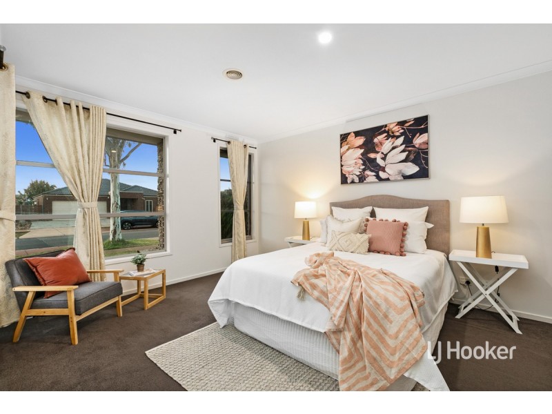 73 Brownlow Drive, Point Cook VIC 3030