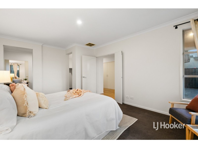73 Brownlow Drive, Point Cook VIC 3030
