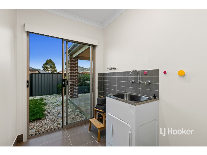 73 Brownlow Drive, Point Cook VIC 3030