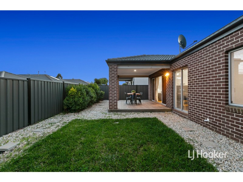 73 Brownlow Drive, Point Cook VIC 3030