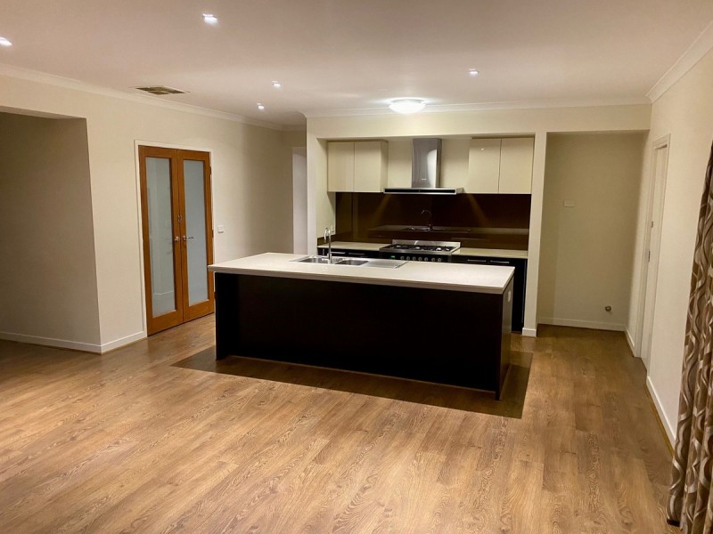 28 Lambourne Avenue, Truganina VIC 3029