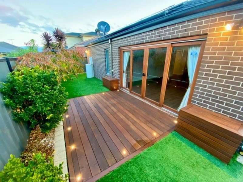 28 Lambourne Avenue, Truganina VIC 3029