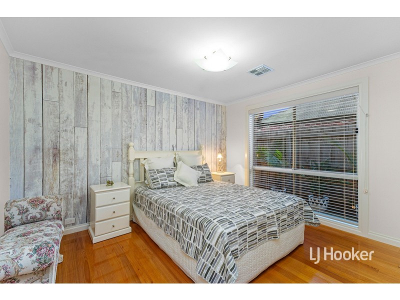 98 Seabrook Boulevard, Seabrook VIC 3028