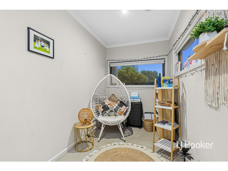 19 Grandview Avenue, Point Cook VIC 3030