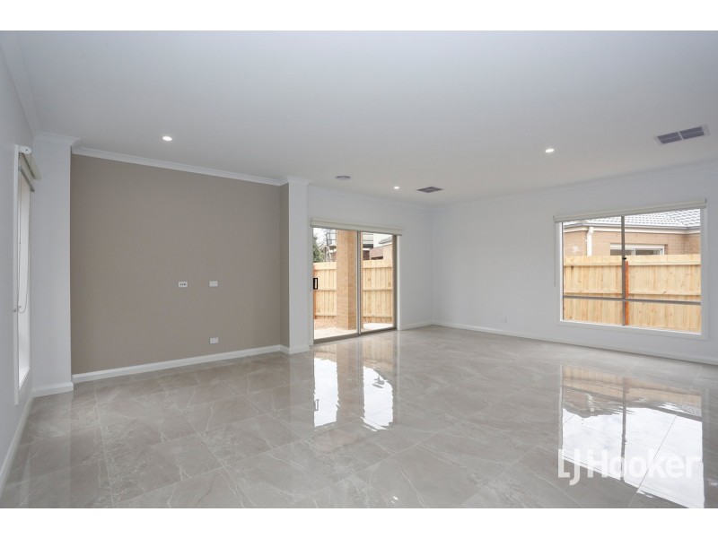 19 Neptune Drive, Point Cook VIC 3030