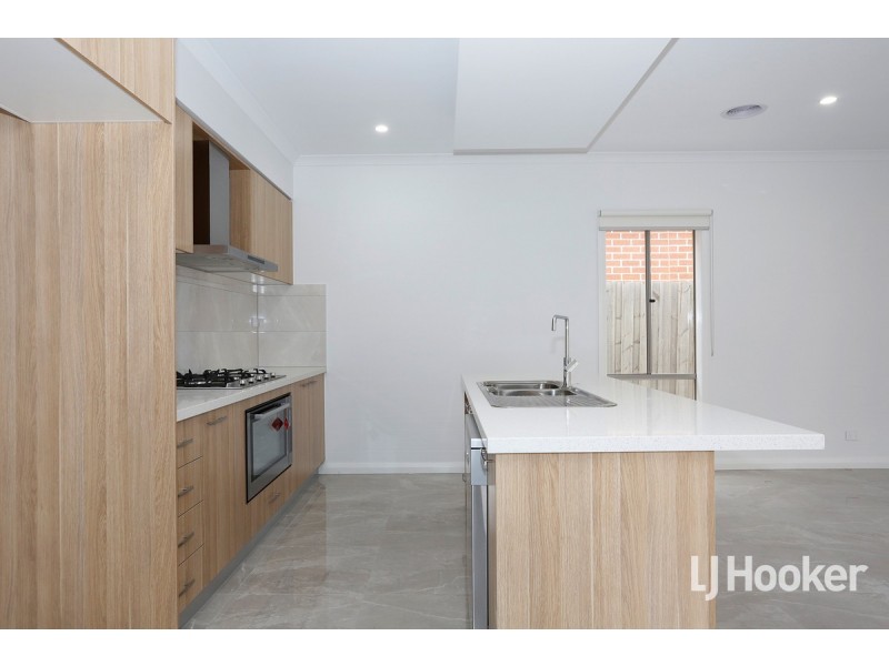 19 Neptune Drive, Point Cook VIC 3030