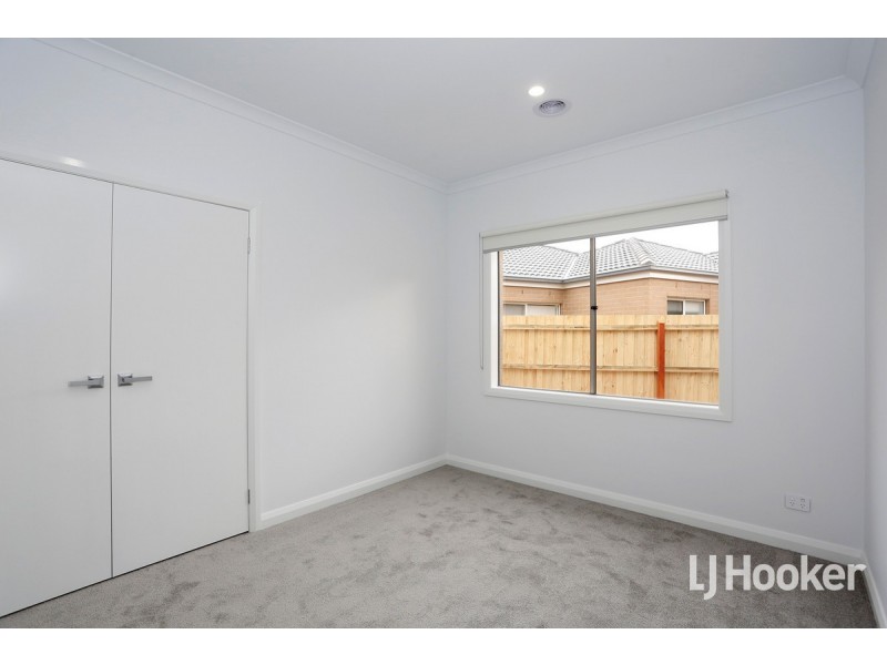 19 Neptune Drive, Point Cook VIC 3030