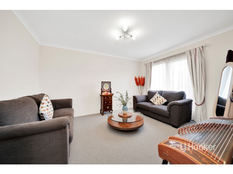 17 Toddington Avenue, Williams Landing VIC 3027