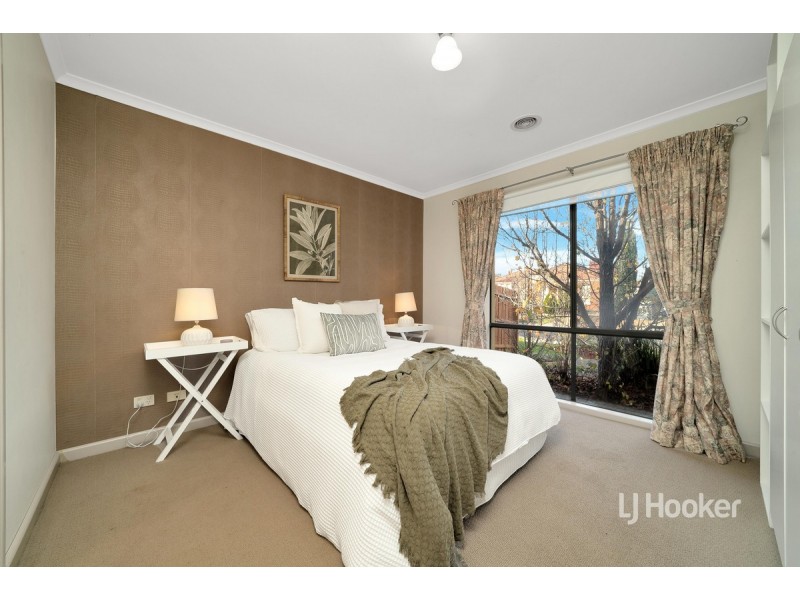 15 Finchley Park Crescent, Tarneit VIC 3029