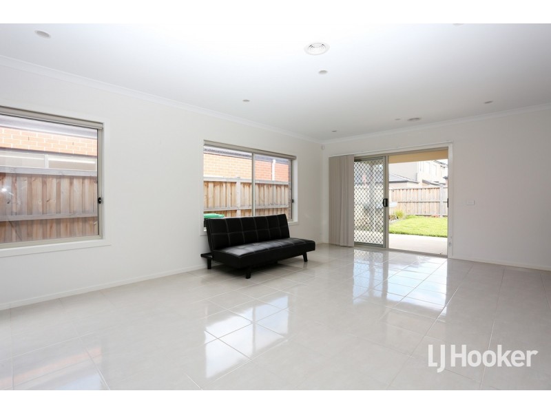 23A Mystic Grove, Point Cook VIC 3030