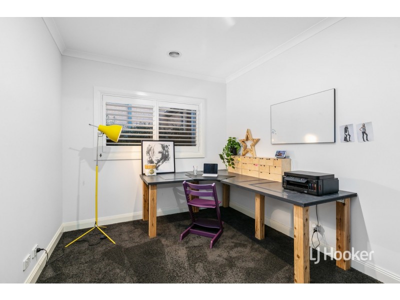 50 Mystic Grove, Point Cook VIC 3030