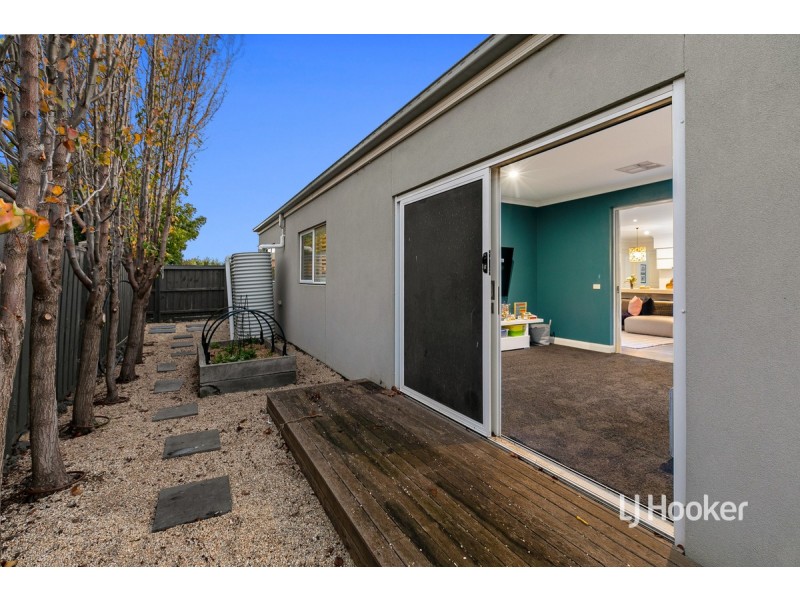 50 Mystic Grove, Point Cook VIC 3030