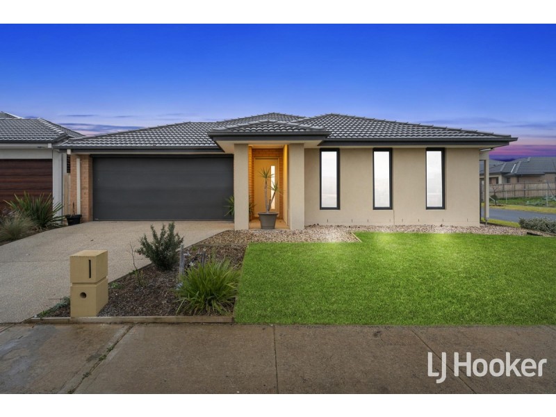 12 Stanmore Crescent, Wyndham Vale VIC 3024