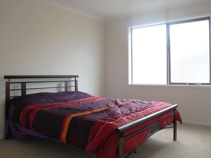 6 Nest Place, Point Cook VIC 3030
