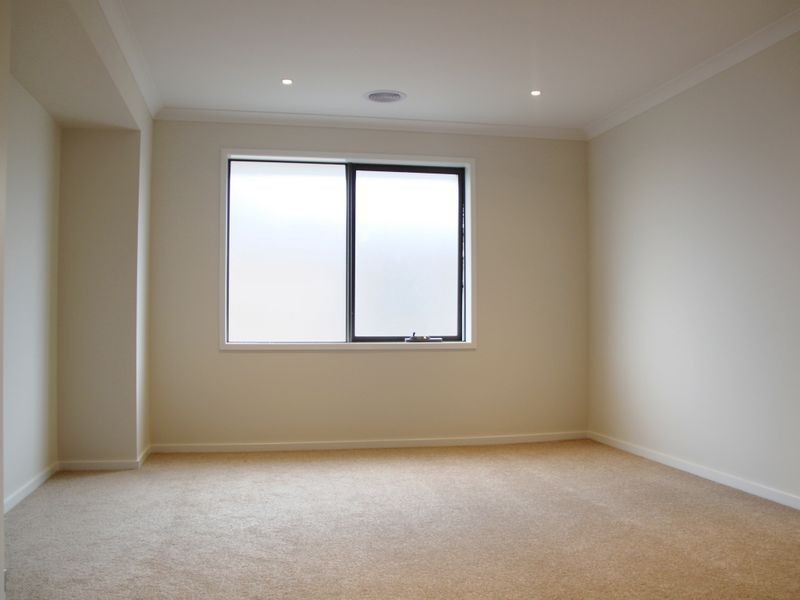 6 Nest Place, Point Cook VIC 3030